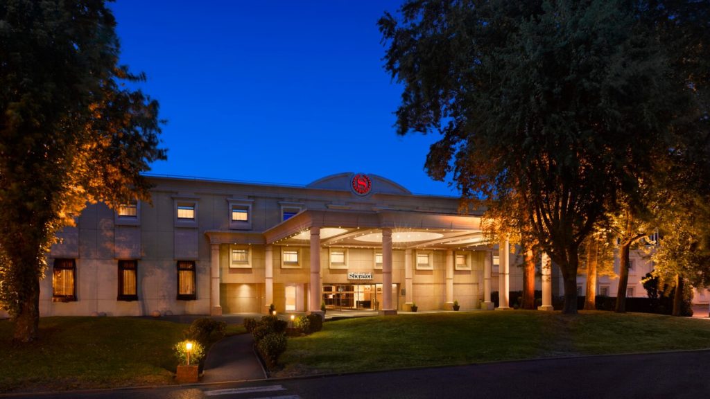 lhrsi-exterior-0091-hor-wide lhrsi-exterior-0091-hor-wide