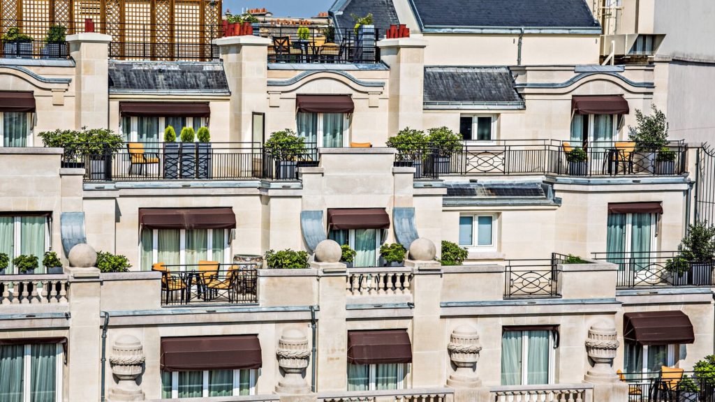 parlc-hotel-facade-5619-hor-wide parlc-hotel-facade-5619-hor-wide