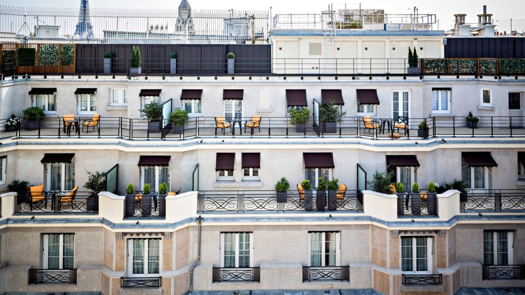 parlc-hotel-facade-5636-hor-wide parlc-hotel-facade-5636-hor-wide